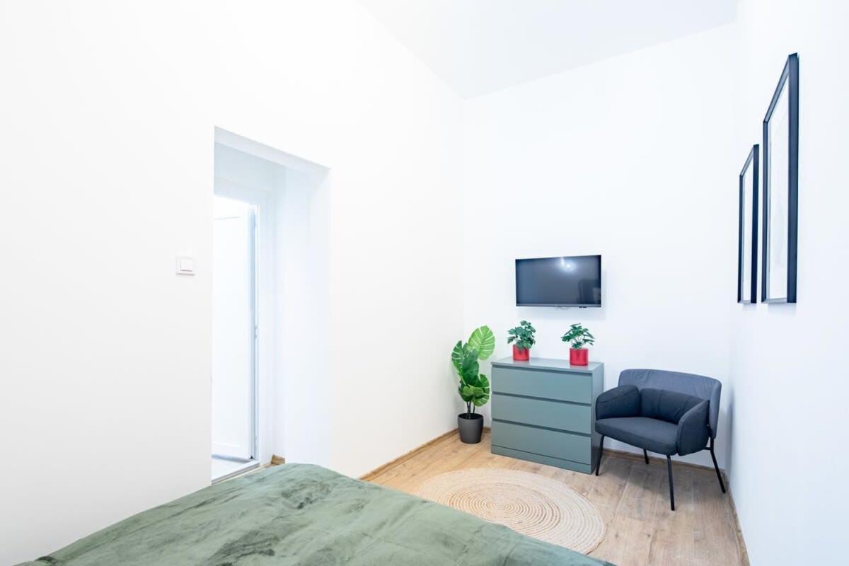 Apartamento - New - Comfy Ac Budapeste